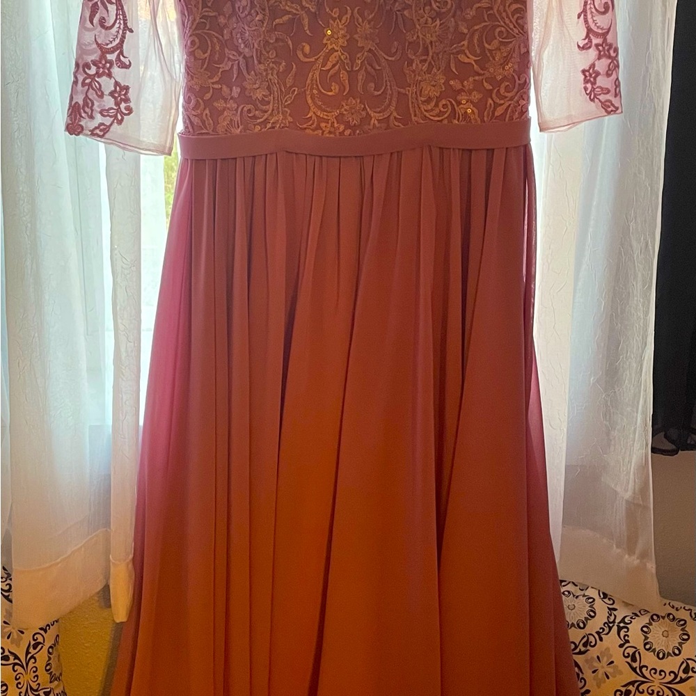 MOTHER OF THE BRIDE DRESS/excellent condition